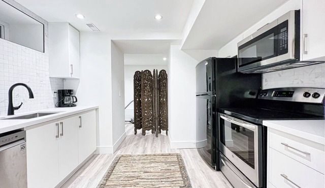 Modern Brand New Apartment In A Historic House