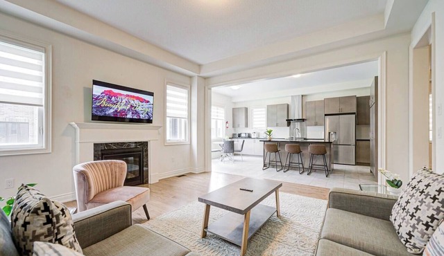 Modern Spacious Luxury detached-House new in RH