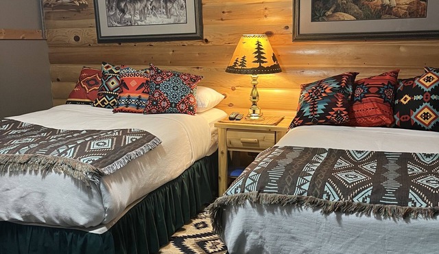 Motel 2 Lakeview, Shared Sauna-hot Tub, Lake Patio With Fire Pit. Boat Rental