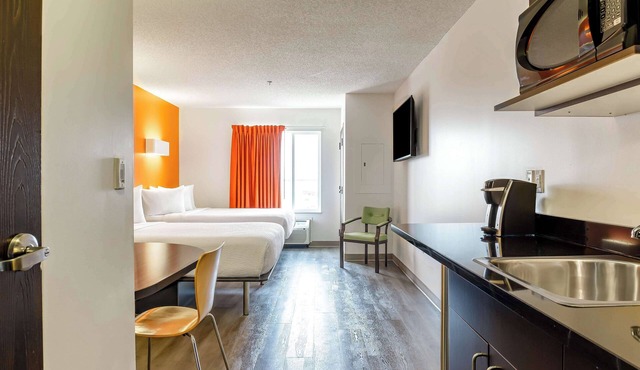 Motel 6 Headingley, MB - Winnipeg West