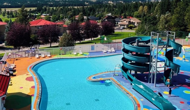 Mountain View Resort and Suites at Fairmont Hot Springs