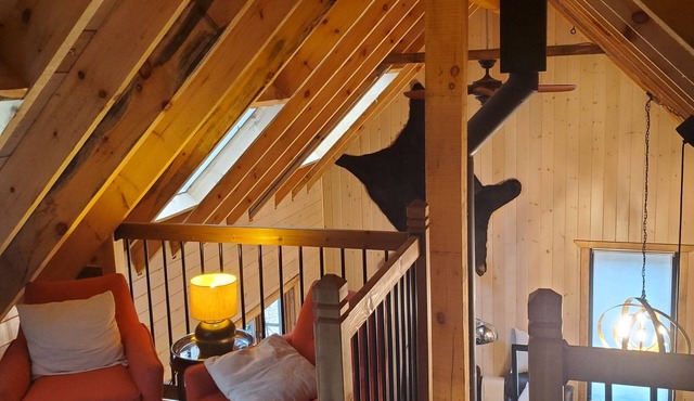 Muskoka Cabin, Vacation home rental, Muskoka cottage, Bear Den Muskoka, cottage