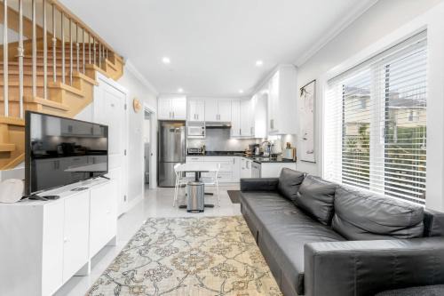 New laneway house near Airport, World Cup stadium, Downtown, UBC