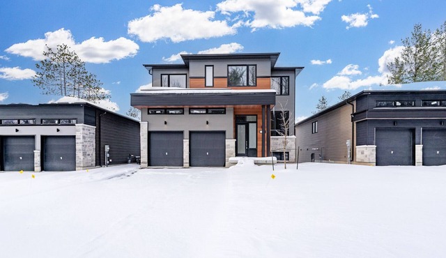 New Villa near Wasaga beach