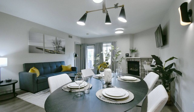 Newly Renovated Suite @ Carriage