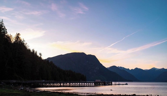 Oceanfront Little Wren wilderness cabin with spectacular view.