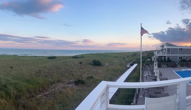 Oceanfront Oasis with Gorgeous Pool - 3BR Condo on Dune Road, Westhampton Beach