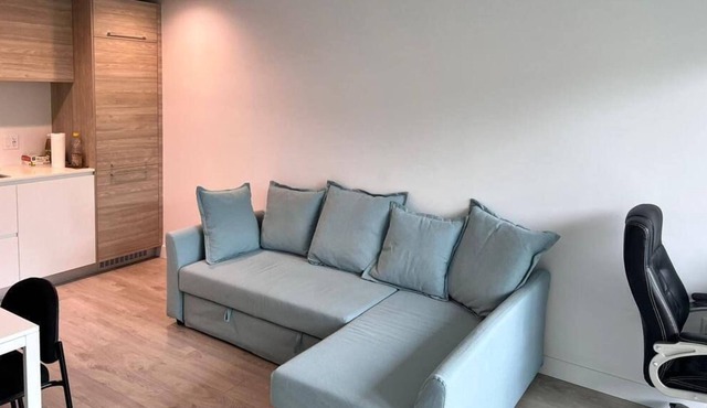 One Bedroom Brand new Condo in Vancouver, Close to SkyTrain