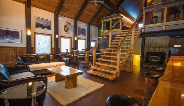 One Of A Kind Vacation Rental Located By The Base Of Boulder Mountain!