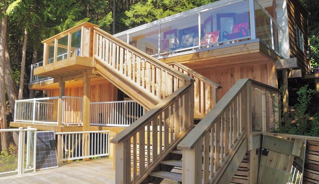Ozarks Hummingbird Island Cabin