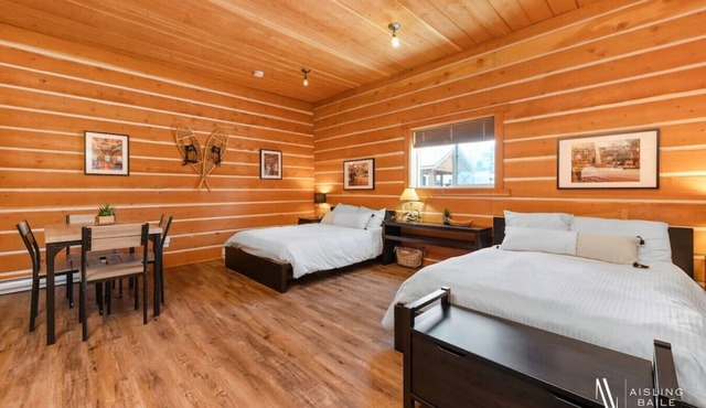 Paddlers Inn - Canoe Shop | Rustic | Quaint | Cozy