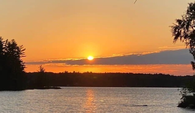Paradise on Browning Island!
