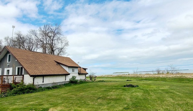 Paraiso LakeHouse