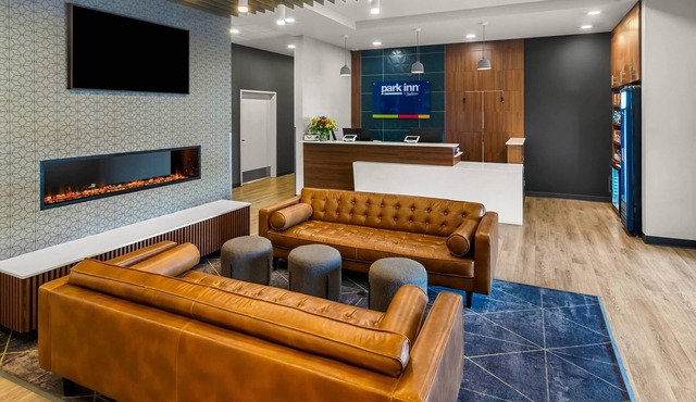 Park Inn by Radisson, Kelowna