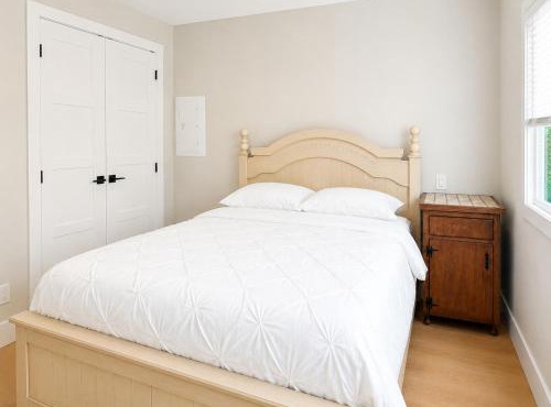 Peaceful 2-Bedroom Richmond Stay Near Steveston Village