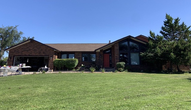 Peaceful Country Bungalow