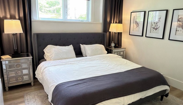 Perfect 2-bedroom condo with fabulous views of mount Orford,