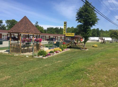 Pleasant Manor Motel