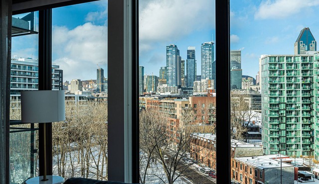Premium Plus – City View