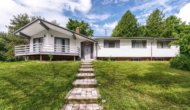Private Estate Home In Caledon Ontario! *6 Acres*