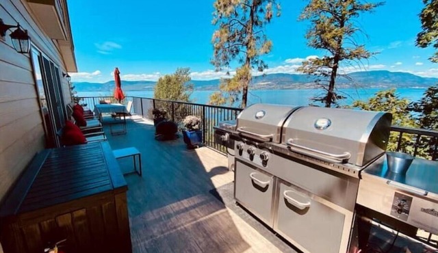 Quaint Okanagan Lake lifestyle.