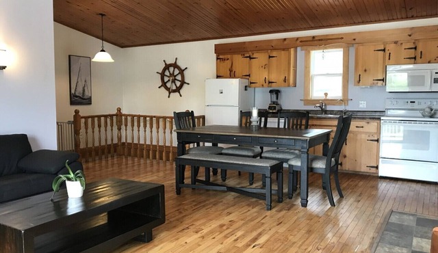 Quaint Vacation Home just minutes from Baddeck and Gaelic College