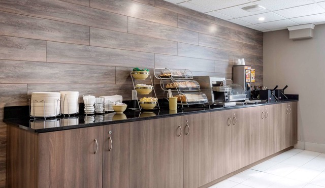 Quality Suites Quebec