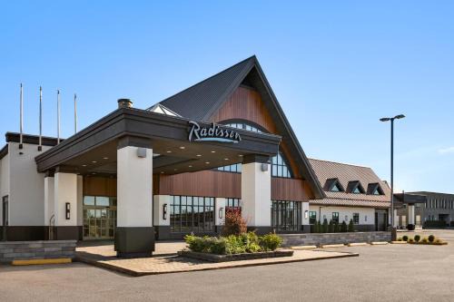 Radisson Hotel Montreal Airport