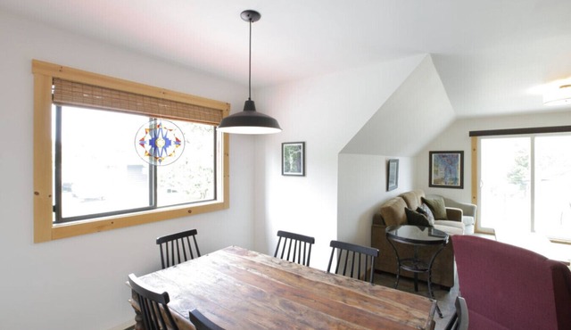 Raven Lady Suite #202, Downtown Ucluelet