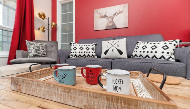 Red Roost: Unit 2014B 1BR at Mountain View Villas