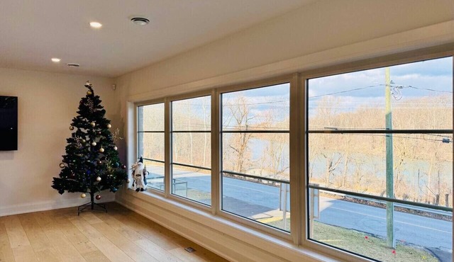 Riverside Luxury New build home