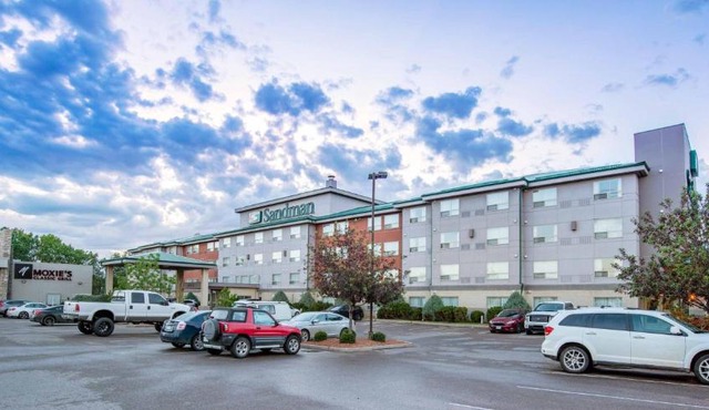 Sandman Hotel & Suites Regina