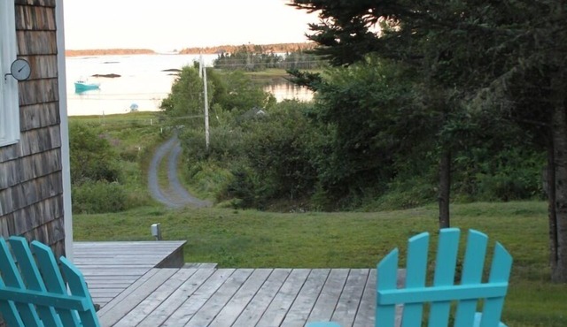 Sea Laughter, 2 Bedroom Cottage, Ocean Views