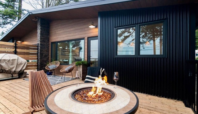 Sea,Sunrises,Sauna | Oceanfront Luxurious Retreat