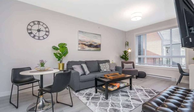 Serene Mission Suite Near Trails & Transit