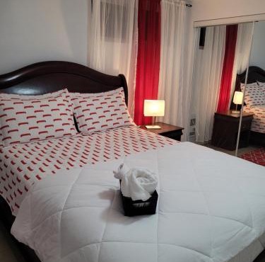 Sheena palace
