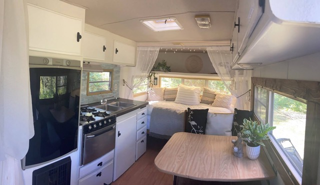 Shiva Hill Camper with Stunning Glacier Views