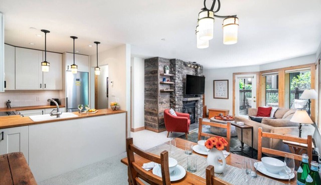 Ski-In/Out|Townhouse|Free Prkng