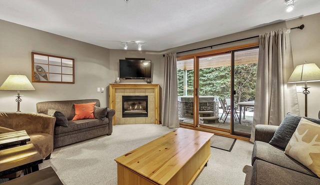 Snow Creek Village 35: Delightful1BDRM Condo w/Private Hot Tub