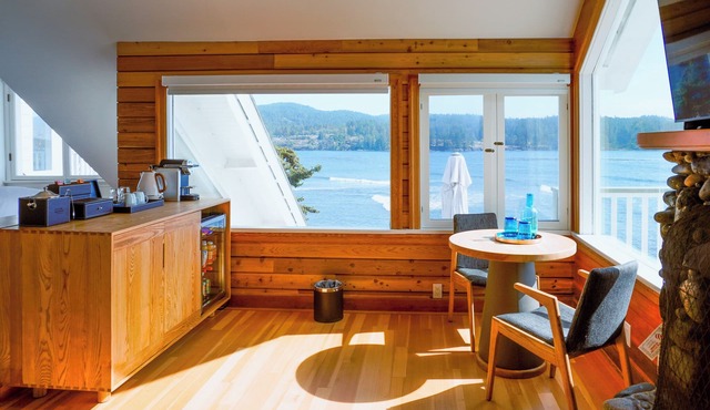 Sooke Harbour House