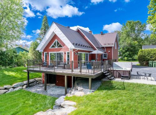 Spa Pool Table & Waterfront - Terrasse Lac Aylmer