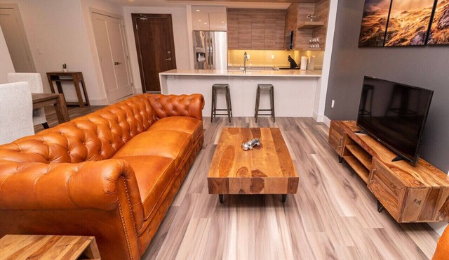 Spacious 2BR Apt with Breathtaking Views and GYM
