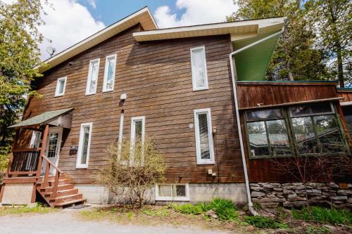 Spacious 3-Bedroom Main House in Bobcaygeon #12