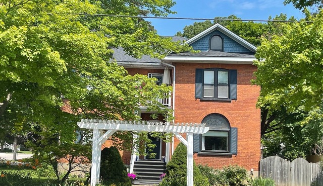 Spacious Home Perfect for Family Weekends