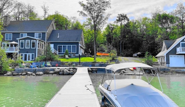 Spectacular Sandy Lake Luxury Lake Home