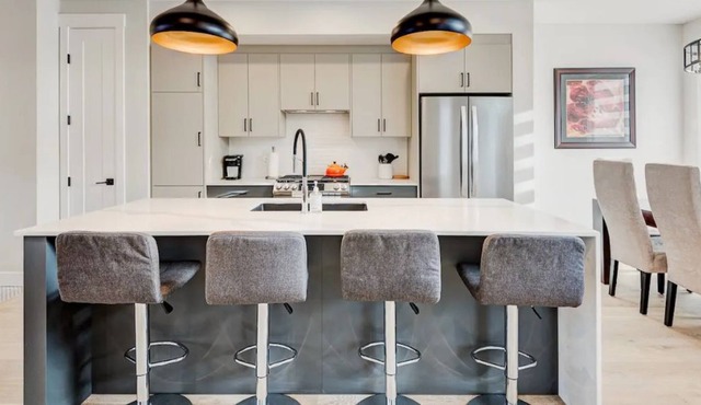 Stunning Executive Townhouse In New Development!