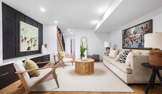 Stylish 5-Bed, 5-Bath Retreat in the Heart of Little Italy, Toronto