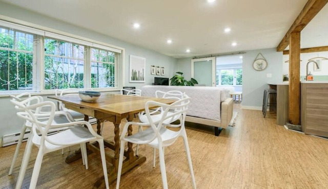 Stylish and Modern Two Bedroom West End Suite