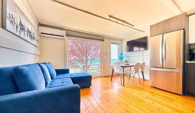 Suite 216: Beautiful 2-Bedroom Beachfront Suite