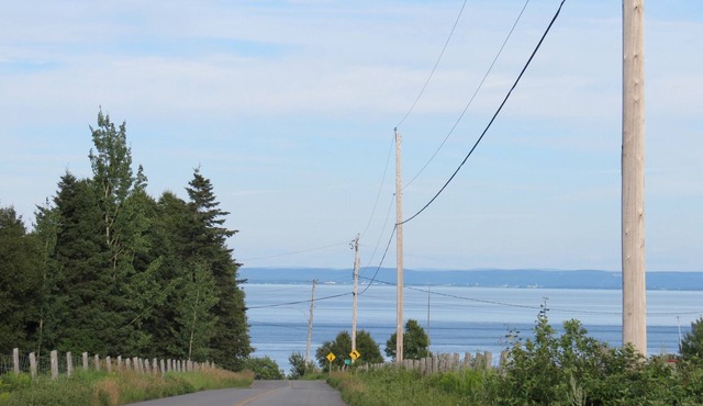 Sunny House In The Heart Of Charlevoix